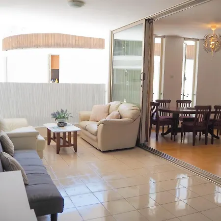 City Flats Apartament Larnaca