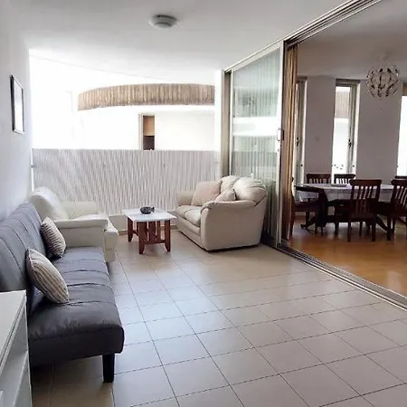 City Flats Apartment Larnaca